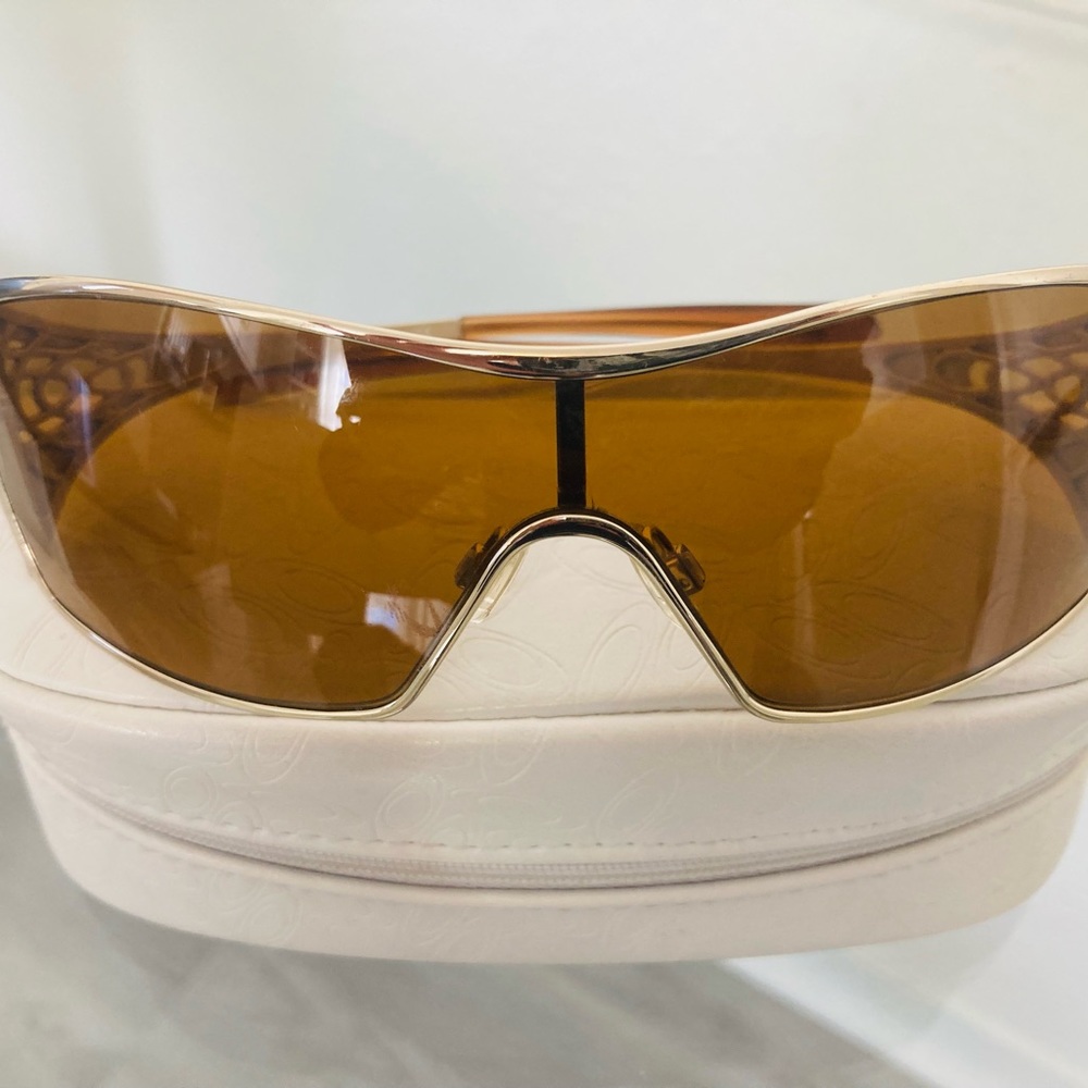 Oakley Dart Gold Frame Sunglasses-With Case